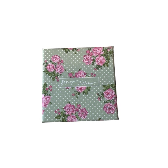 Betsey Johnson Silver Bunny Earrings, NIB - Picture 4 of 4